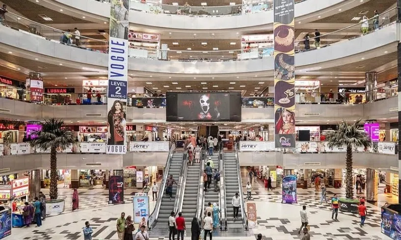 সন্ধ্যা ৬টার মধ্যে দোকান ও শপিংমল বন্ধের সরকারি সিদ্ধান্ত বহাল